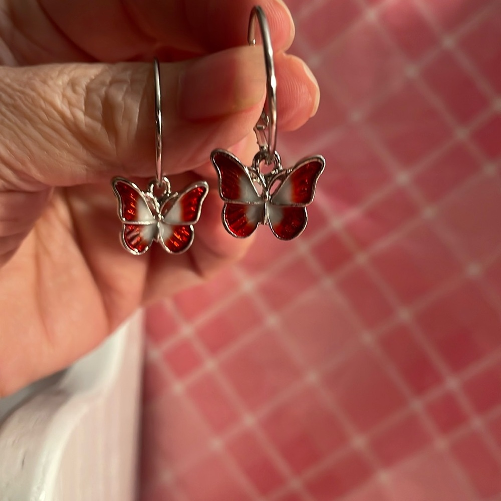 🎈SALE🎈🌸#91.BUTTERFLY EARRINGS🌸